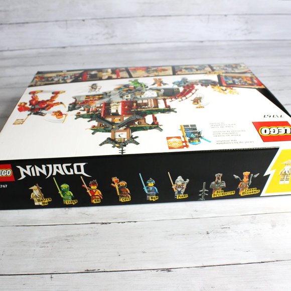 Lego Set Ninjago Ninja Dojo Temple Building Toy Set 71767 - Picture 4 of 7